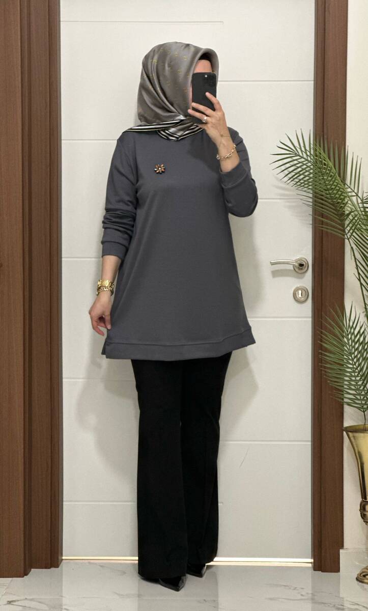 1550 K 656 GRİ BROŞ HEDİYELİ BÜYÜK BEDEN TUNİK