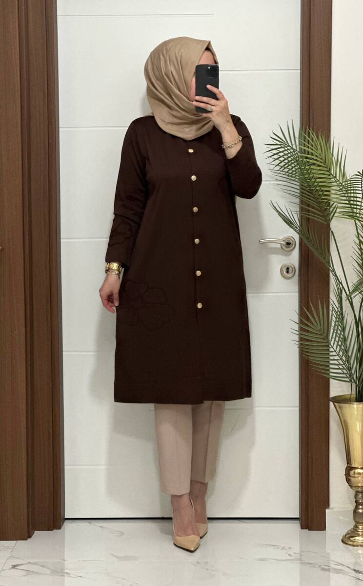 3580 K120 KAHVE SOĞUK İPLİK DÜĞMELİ HIRKA 