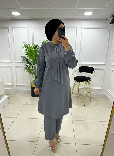 MASAL ABİYEM - 7131 K 90 GRİ TAŞ BROŞLU İKİLİ TAKIM